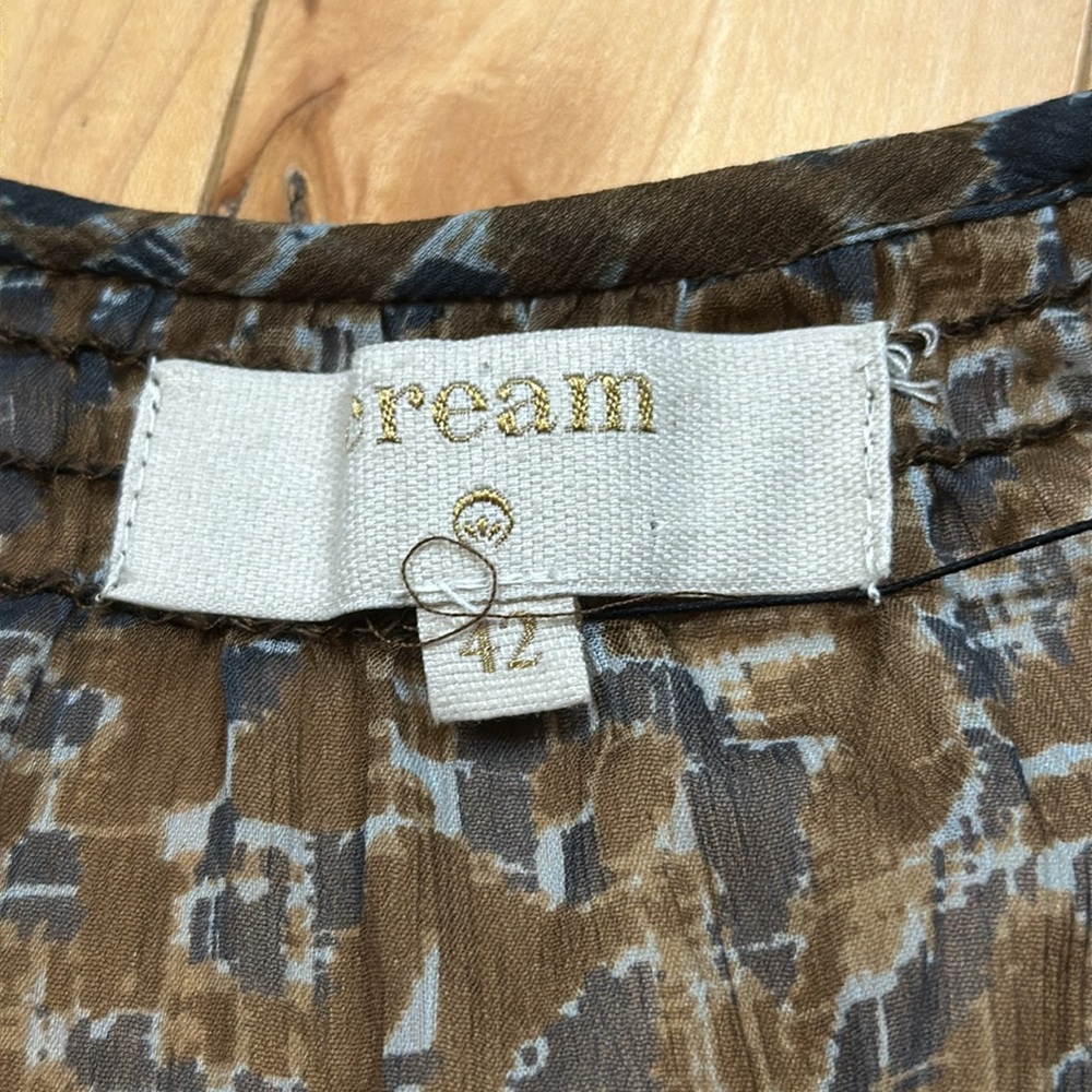 Cream Sheer Abstract Blouse - Picture 3 of 6